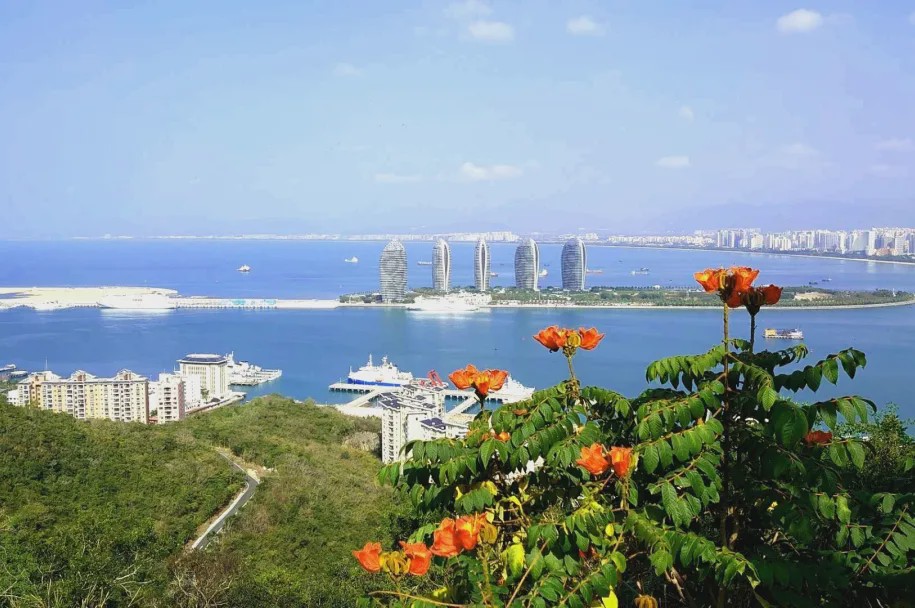 海南，绿色宝岛，生态宜居的乐土画卷